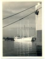Zaandam Haven met Zeil Coaster Scheepvaart Foto Afm 13/18 cm, Verzamelen, Verzenden, 1940 tot 1960, Ongelopen, Noord-Holland