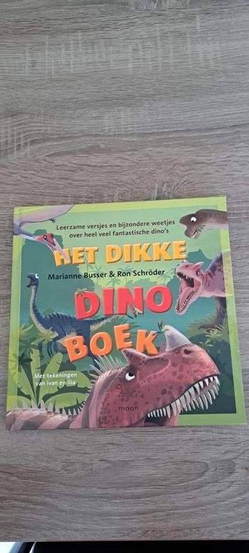 Marianne Busser - Het dikke dinoboek beschikbaar voor biedingen