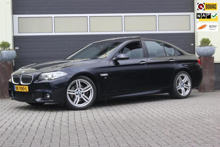 BMW 5-serie 520i M Sport Edition High Executive | Glasdak |, Auto's, BMW, Bedrijf, Te koop, 5-Serie, ABS, Airbags, Airconditioning