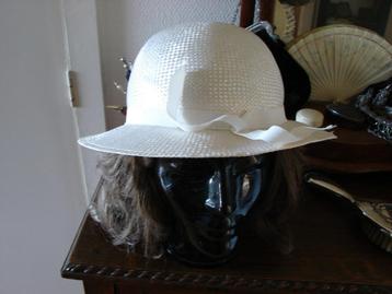Nieuwe mt 57 witte hoed bruidshoed. Visca stro.
