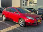 Ford Focus 1.0 EcoBoost Titanium MOTOR DEFECT, Gebruikt, 635 kg, Bedrijf, Handgeschakeld