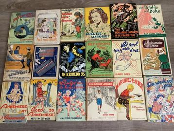 Verzameling oude/antieke kinderboeken van  o.a. Callenbach beschikbaar voor biedingen