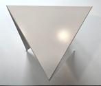 Zeldzame sidetable van Ronald Willemsen voor Metaform ‘80., Tijdloos, exclusief, modern, zeldzaam., Minder dan 50 cm, Ophalen of Verzenden