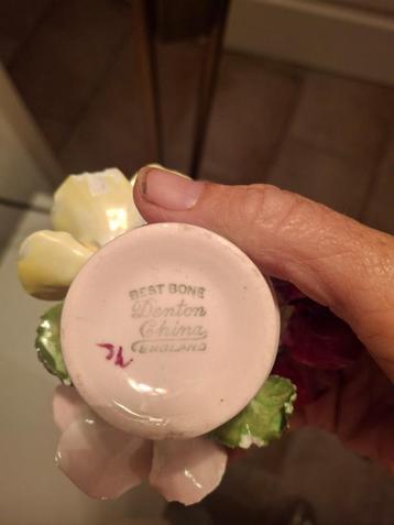 Jugendstil Rozenkan Duitsland beschikbaar voor biedingen