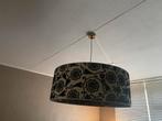 Stijlvolle hanglamp met bloemmotief, Huis en Inrichting, Lampen | Hanglampen, Ophalen, Zo goed als nieuw, Stof, Minder dan 50 cm