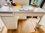 Ikea bureau / desk (Micke), Huis en Inrichting, Ophalen, Zo goed als nieuw