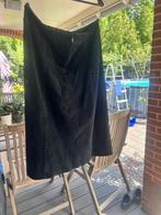 Echt suède midi rok zwart, Zwart, Maat 42/44 (L), Ophalen of Verzenden, Zo goed als nieuw