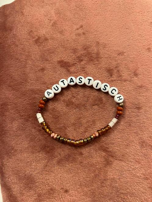 Dames armbandje “Autastisch” merk Toosiedoos nieuw, Sieraden, Tassen en Uiterlijk, Armbanden, Nieuw, Kunststof of Plastic, Overige kleuren