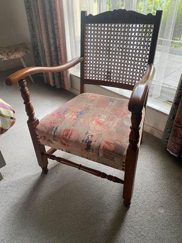 Oud fauteuiltje jaren 30. Ophalen in Oss beschikbaar voor biedingen