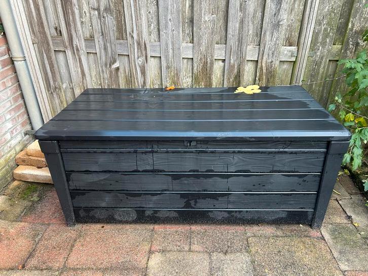 Tuinopbergbox - Zo goed als nieuw!, Tuin en Terras, Bergingen en Tuinkasten, Zo goed als nieuw, Overige typen, Kunststof, Ophalen