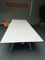 Mooie grote tafel 240 x 100 cm, Ophalen, Zo goed als nieuw