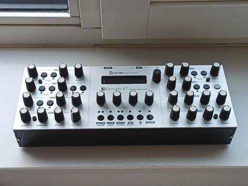 Mutable Instruments SHRUTHI XT - hybrid analog synthesizer, Muziek en Instrumenten, Synthesizers, Zo goed als nieuw, Overige aantallen