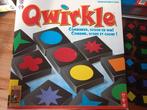 999games, Qwirkle, compleet, Hobby en Vrije tijd, Gezelschapsspellen | Overige, Een of twee spelers, Ophalen of Verzenden, Zo goed als nieuw