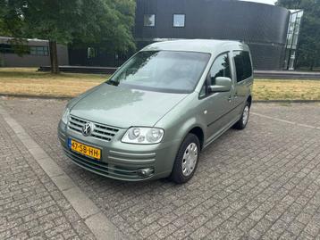 Volkswagen Caddy 1.6 Life 75KW Combi 2005 Groen beschikbaar voor biedingen