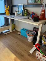 Office desk, Ophalen