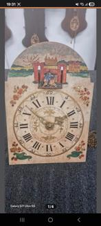 Friese staartklok paardjes carrousel mechaniek, Antiek en Kunst, Antiek | Klokken, Ophalen of Verzenden