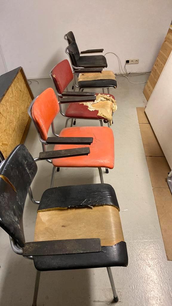 Gispen stoelen, Antiek en Kunst, Antiek | Meubels | Stoelen en Banken, Ophalen