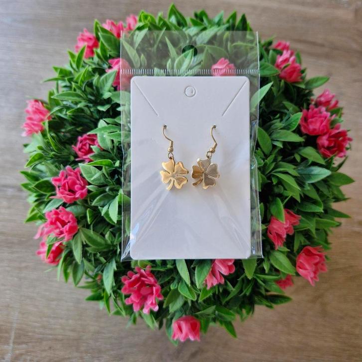 Goudkleurige rvs oorbellen. 'Klaver 4', Sieraden, Tassen en Uiterlijk, Oorbellen, Zo goed als nieuw, Overige materialen, Goud