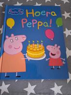 Boek peppa big - hoera peppa!, Boeken, Kinderboeken | Baby's en Peuters, Ophalen of Verzenden, Gelezen