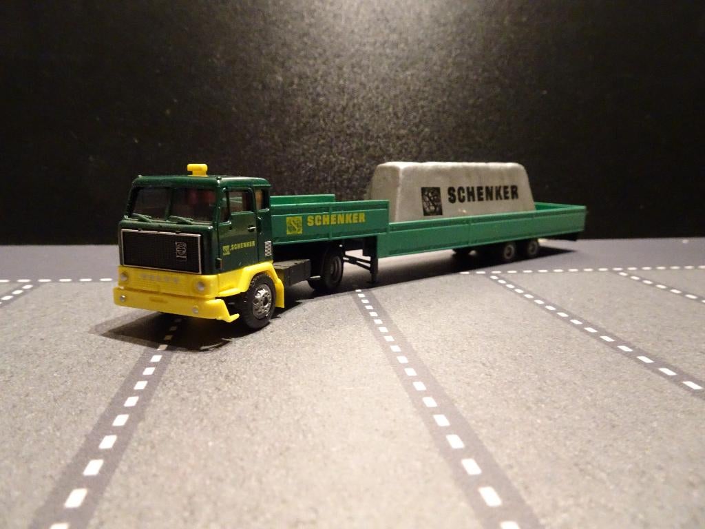 203 albedo herpa volvo f88 f89 schenker 1:87 truck trein, Hobby en Vrije tijd, Ophalen of Verzenden, Zo goed als nieuw, Bus of Vrachtwagen