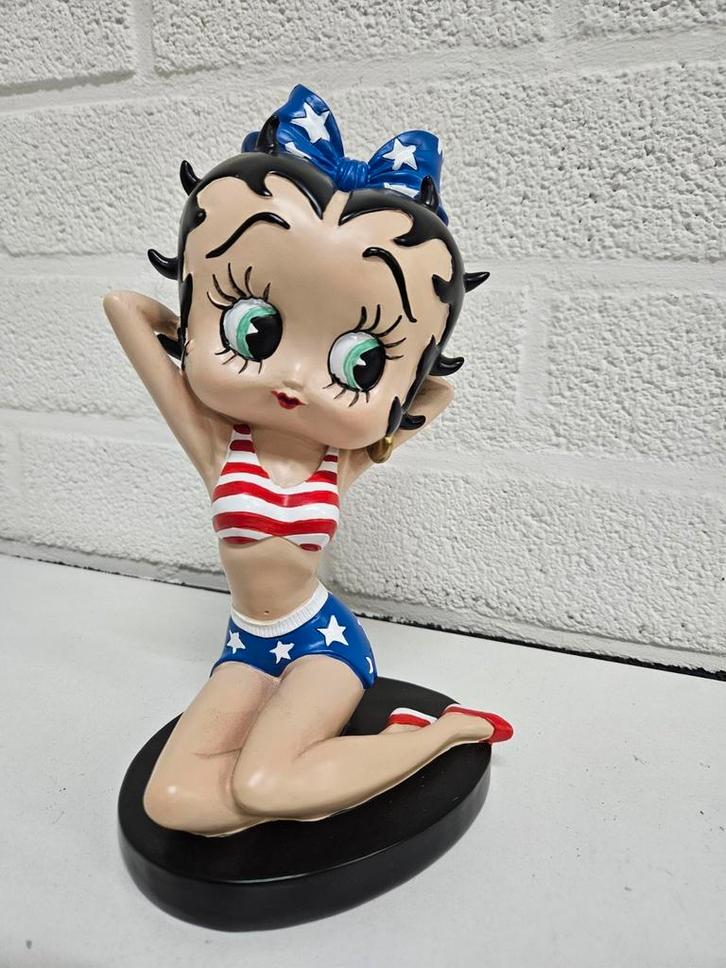 BETTY BOOP , 25 CM HOOG , NIEUW AMERIKA , MANCAVE  , TV, Verzamelen, Muziek, Artiesten en Beroemdheden, Nieuw, Pop, Beeldje of Miniatuur