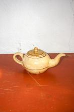 Italiaanse theepot uit de late 19e eeuw * apulisch aardewerk, Ophalen of Verzenden