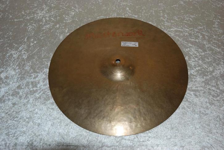 Masterwork Troy crash / ride bekken 1383gr 16 inch <25252620, Muziek en Instrumenten, Instrumenten | Onderdelen, Gebruikt, Drums of Percussie