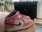 Jordan 1 mid ‘valentines day’, Nike, Gedragen, Ophalen of Verzenden, Roze