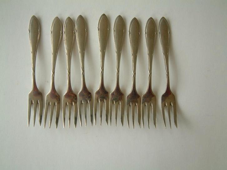 9 prachtige oude taartvorkjes Wellner Alpacca, Antiek en Kunst, Antiek | Bestek, Ophalen of Verzenden