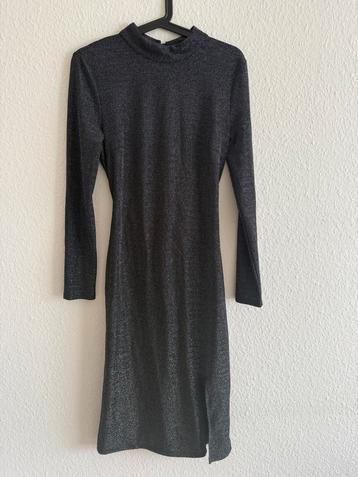 Zwart glitterjurkje van Glamorous, maat XL beschikbaar voor biedingen