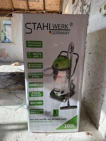 Stahlwerk Industriële waterstofzuiger bouwstofzuiger 100L beschikbaar voor biedingen