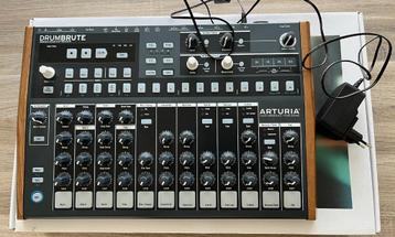 Arturia Drum Brute analog drum synthesizer beschikbaar voor biedingen