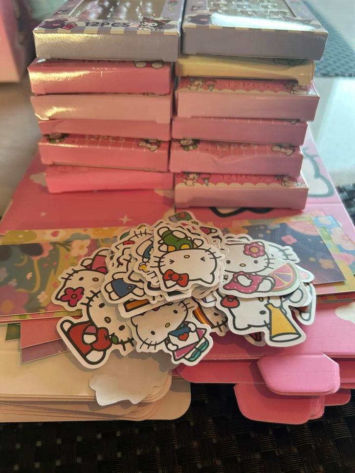 Hello Kitty Sanrio cadeausetje S, Kinderen en Baby's, Speelgoed | Actiefiguren, Nieuw, Ophalen of Verzenden