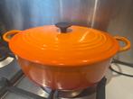 Le Creuset Braadpan Ovaal 27cm Oranje het liefst ophalen, Huis en Inrichting, Keuken | Potten en Pannen, Ophalen of Verzenden