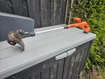 Black and decker bosmaaier / kantenmaaier  beschikbaar voor biedingen