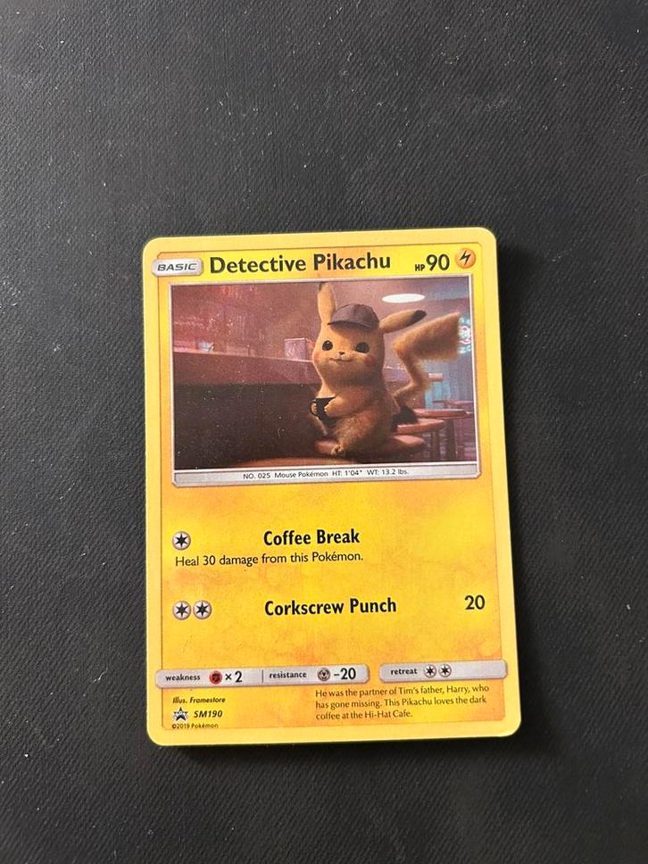 Pokemon - Detective Pikachu, Hobby en Vrije tijd, Verzamelkaartspellen | Pokémon, Nieuw, Losse kaart, Foil, Ophalen of Verzenden