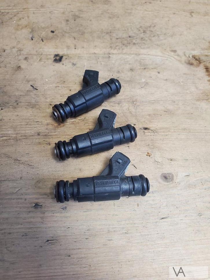 Audi A4 / Seat Leon 1.8 20v benzine injector 0280256061 €20, Auto-onderdelen, Brandstofsystemen, Audi, Gebruikt, Ophalen of Verzenden