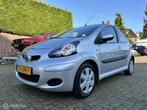 Toyota Aygo 1.0-12V Comfort Navigator / AUTOMAAT / 5 deuren, Euro 5, Gebruikt, Zwart, 4 stoelen