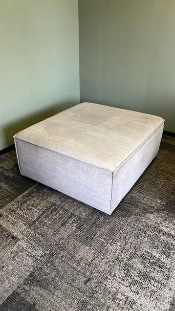 Hocker, lichtgrijs