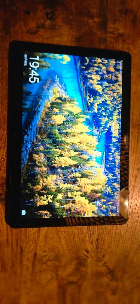 Huawei MediaPad T5 - Uitstekende staat!, Computers en Software, Android Tablets, Zo goed als nieuw, Wi-Fi, 10 inch, 32 GB, Uitbreidbaar geheugen
