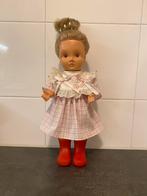 Leuke wildebras pop ( meisje met jurk ), Antiek en Kunst, Antiek | Speelgoed, Ophalen of Verzenden