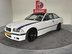 BMW 3-SERIE coupe 325i, Tracktool met kenteken, Apk 2027, Gr, 4 stoelen, Wit, Handgeschakeld, 600 kg