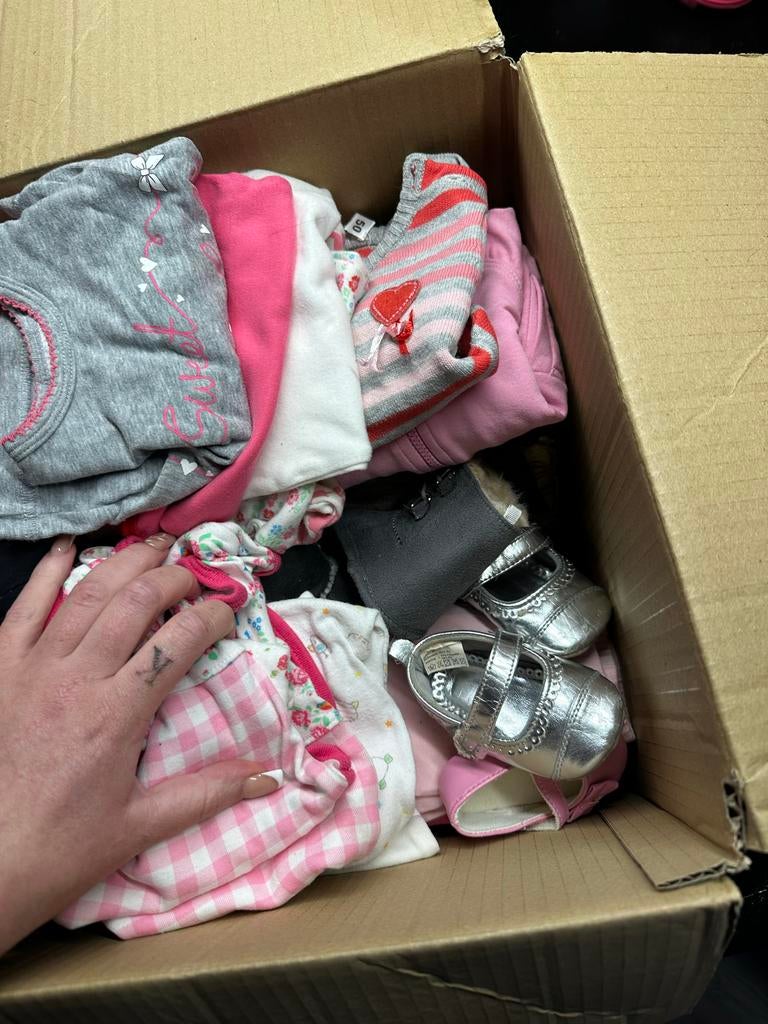 Doos met meisjes baby kleding maat 50/68, Ophalen of Verzenden, Zo goed als nieuw, Maat 56