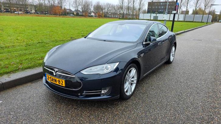 Tesla Model S85. Garantie 2026. Nieuwe motor en HV accu., Auto's, Tesla, Particulier, Model S, ABS, Achteruitrijcamera, Airbags