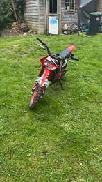 Mooi pitbike nieuwe trekstrart nodig loop tond de 45 40 km p, Ophalen of Verzenden, Pitbike