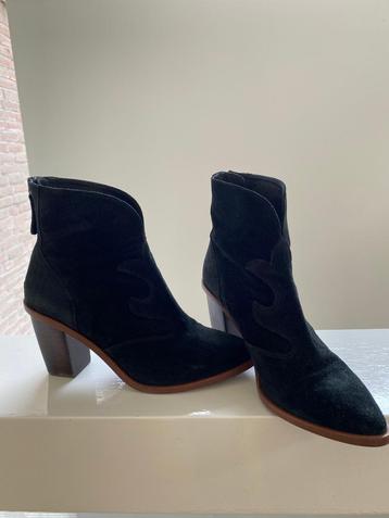 Zinda enkellaarsje zwart ongedragen - maat 38 beschikbaar voor biedingen