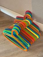 42 Kledinghangers, Kleding | Dames, Kledinghangers, Ophalen, Zo goed als nieuw, Kunststof, Kinderen