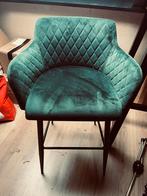 Twee barstoelen velvet groen, Huis en Inrichting, 2 krukken, Ophalen, Zo goed als nieuw, 60 tot 90 cm