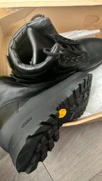 Nieuw, Vibram werkschoenen mt 45, Ophalen of Verzenden, Nieuw