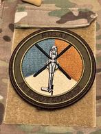 Embleem RNLAF 300 SQN Cougar, Verzamelen, Verzenden, Luchtmacht, Nederland, Embleem of Badge